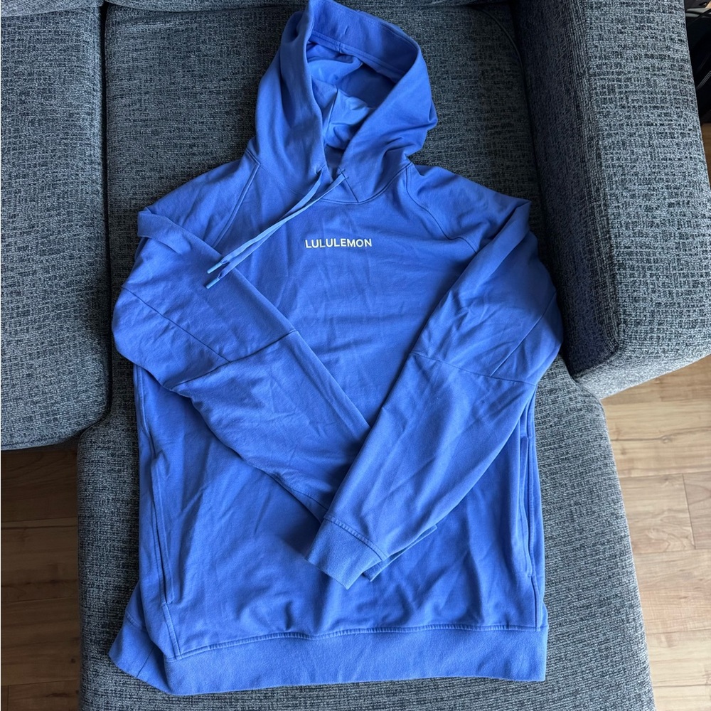 lululemon athletica Men's Purple Hoodie Sweater